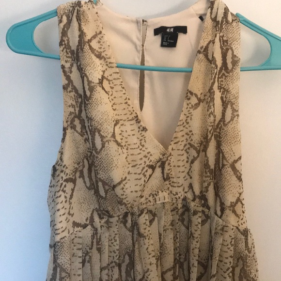 Snakeskin printed dress - Picture 2 of 4
